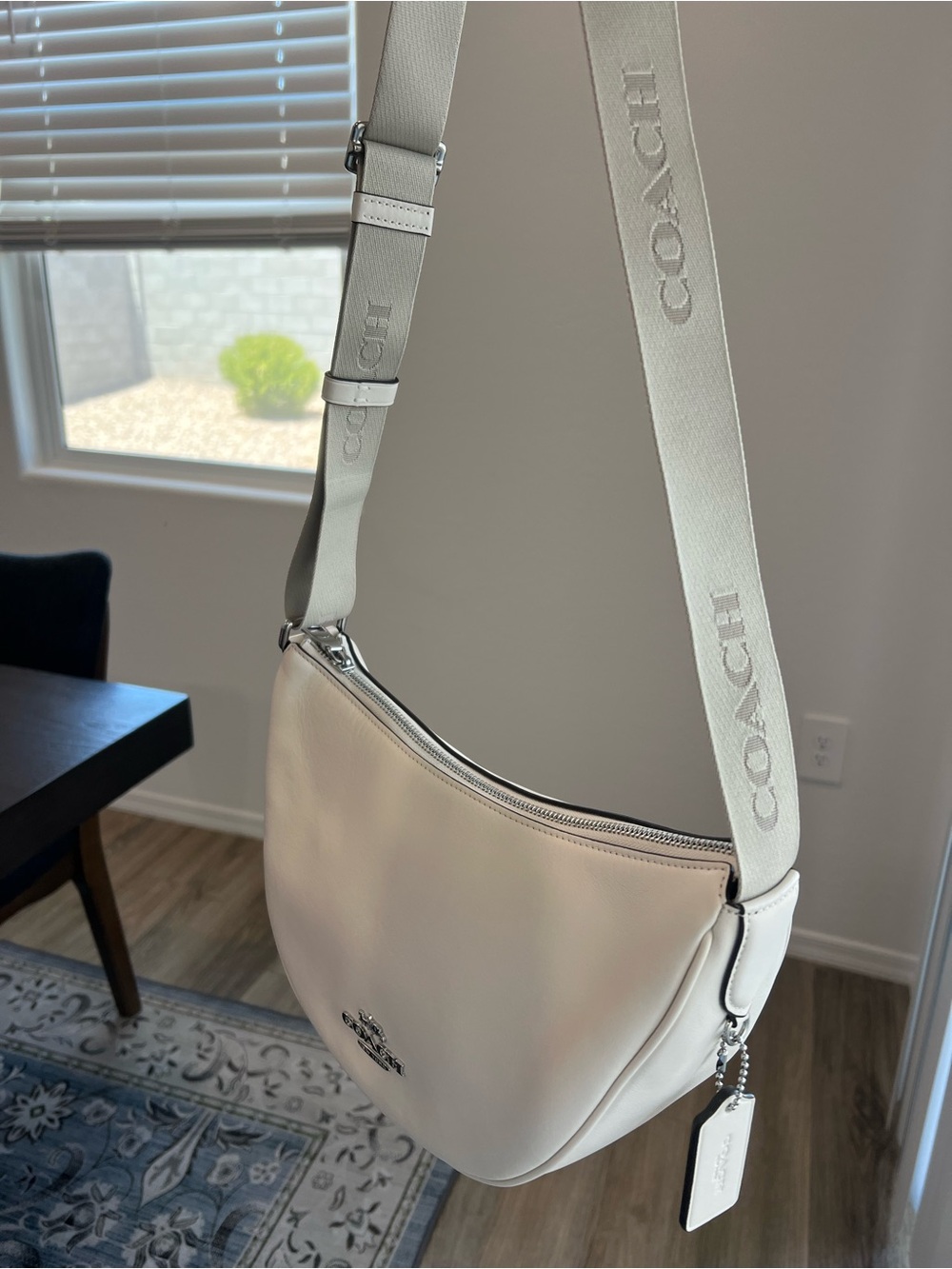 Coach White Pace Leather Shoulder Bag - Picture 2 of 5